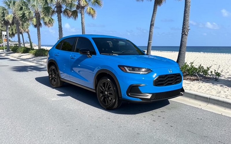 Monthly car rental options from MOOV Rentals in South Florida